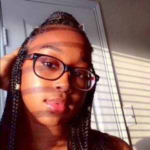 Meet your Posher, Christi